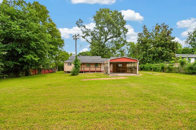 4913 Log Cabin Rd, Nashville, TN 37216