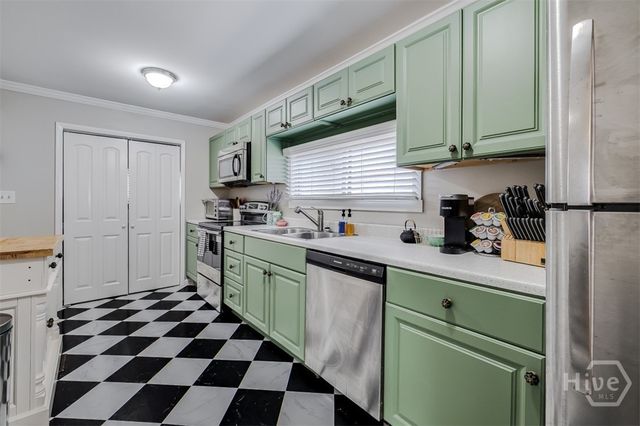 1924 Utah Street, Savannah, GA 31404
