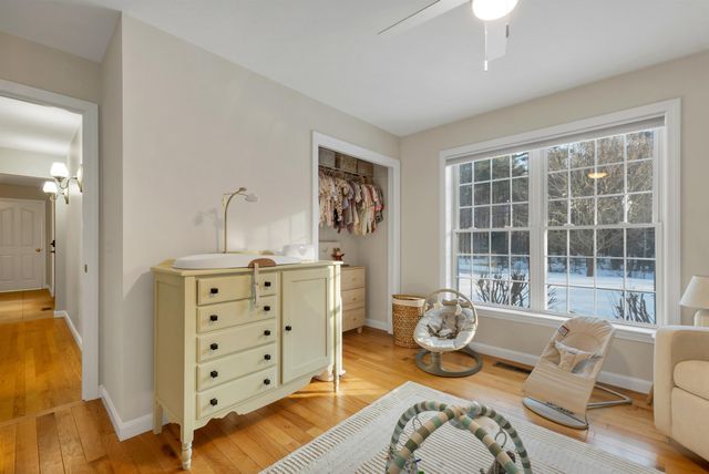 19 Sheffield Street, Hudson, NH 03051