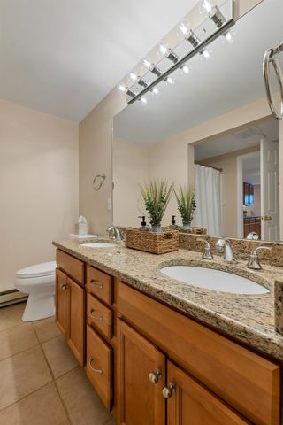 19 Sheffield Street, Hudson, NH 03051