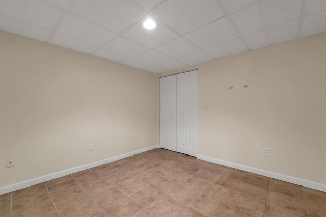 19 Sheffield Street, Hudson, NH 03051