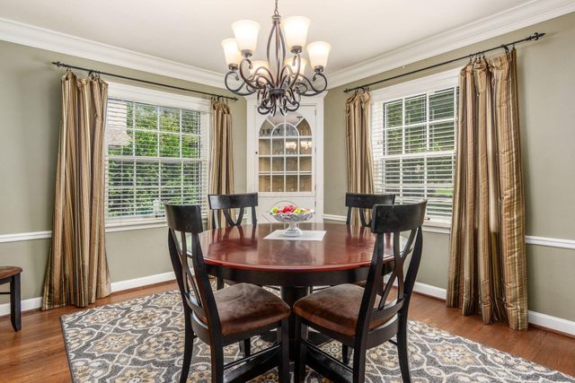 353 Stanbery Avenue, Bexley, OH 43209