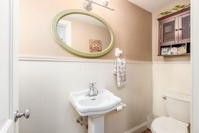 353 Stanbery Avenue, Bexley, OH 43209