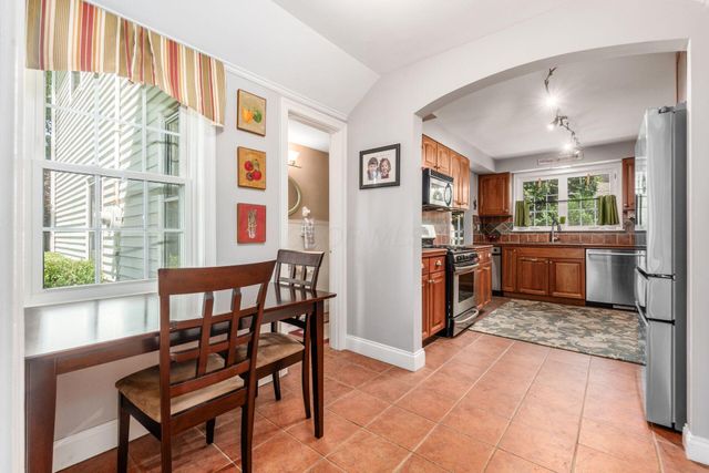 353 Stanbery Avenue, Bexley, OH 43209