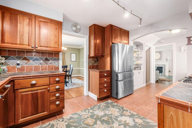 353 Stanbery Avenue, Bexley, OH 43209