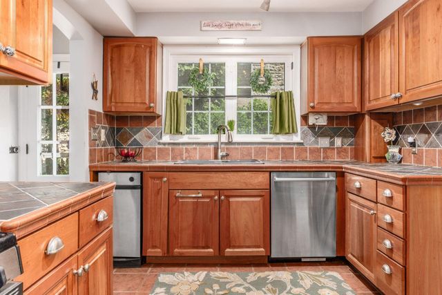 353 Stanbery Avenue, Bexley, OH 43209