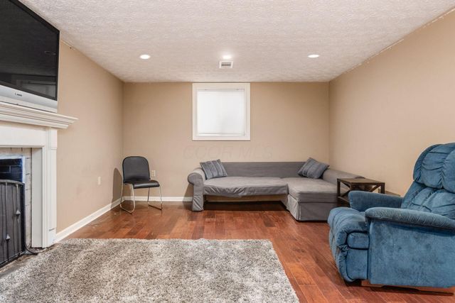 353 Stanbery Avenue, Bexley, OH 43209