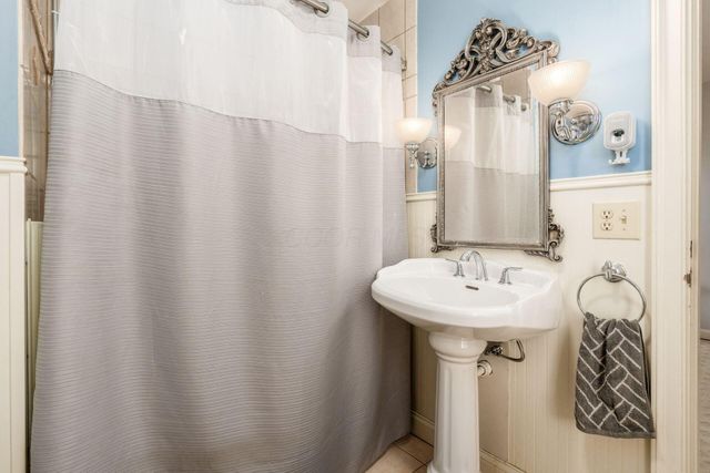 353 Stanbery Avenue, Bexley, OH 43209