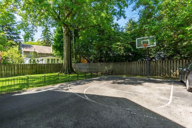 353 Stanbery Avenue, Bexley, OH 43209