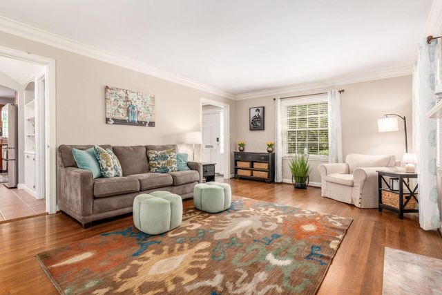 353 Stanbery Avenue, Bexley, OH 43209