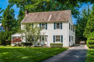353 Stanbery Avenue, Bexley, OH 43209