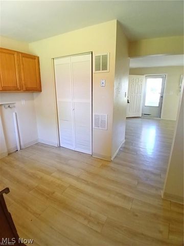 3025 Northgate Avenue, Youngstown, OH 44505