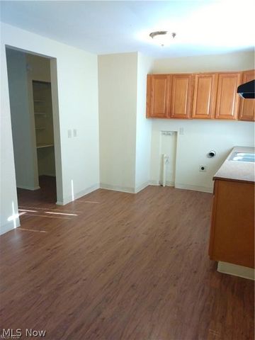 3025 Northgate Avenue, Youngstown, OH 44505