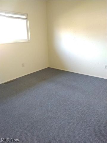 3025 Northgate Avenue, Youngstown, OH 44505