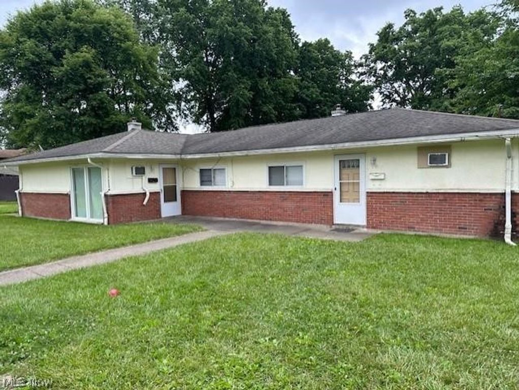 3025 Northgate Avenue, Youngstown, OH 44505