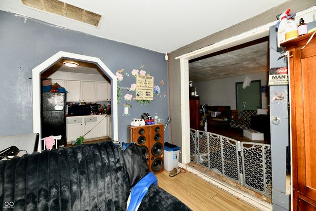 5623 E 18th Street, Indianapolis, IN 46218