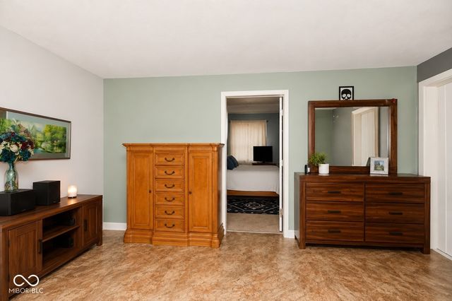5623 E 18th Street, Indianapolis, IN 46218