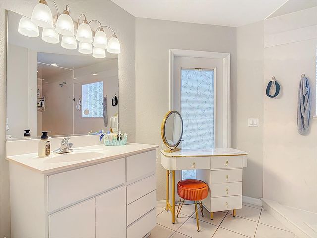 15271 SE 24TH STREET ROAD, Ocklawaha, FL 32179