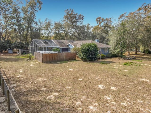 15271 SE 24TH STREET ROAD, Ocklawaha, FL 32179