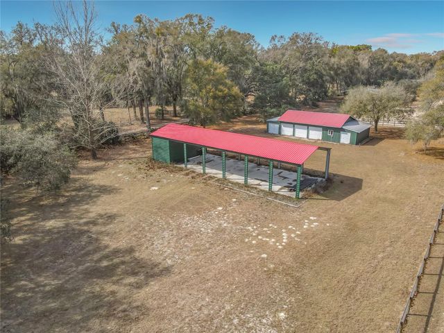 15271 SE 24TH STREET ROAD, Ocklawaha, FL 32179