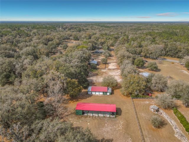15271 SE 24TH STREET ROAD, Ocklawaha, FL 32179