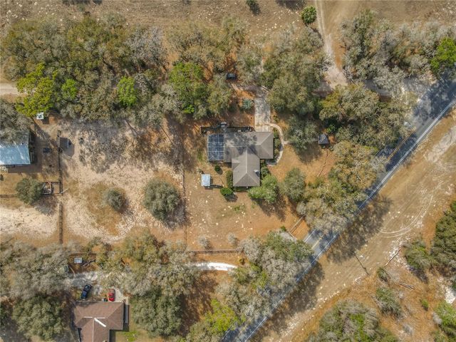 15271 SE 24TH STREET ROAD, Ocklawaha, FL 32179
