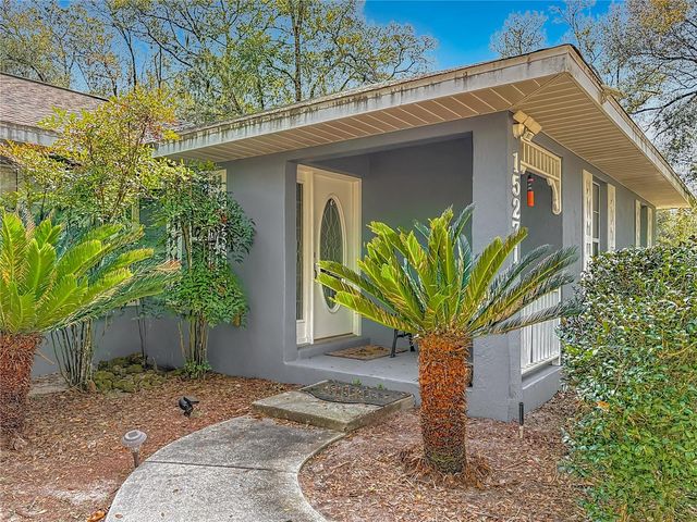 15271 SE 24TH STREET ROAD, Ocklawaha, FL 32179