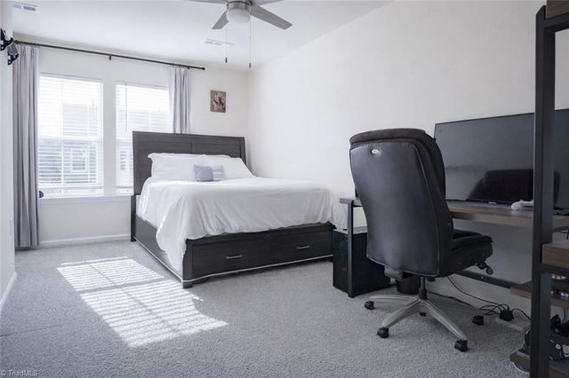 892 Falls Grove Trl Falls Grove Trail, High Point, NC 27265