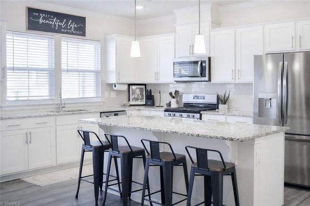 892 Falls Grove Trl Falls Grove Trail, High Point, NC 27265