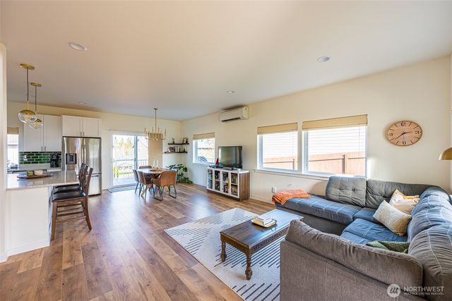 1406 Rook Drive, Port Angeles, WA 98362