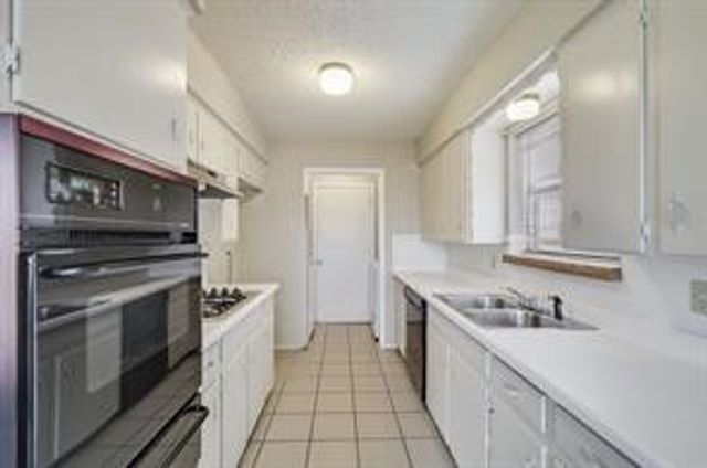 1228 Cordell Street, Denton, TX 76201