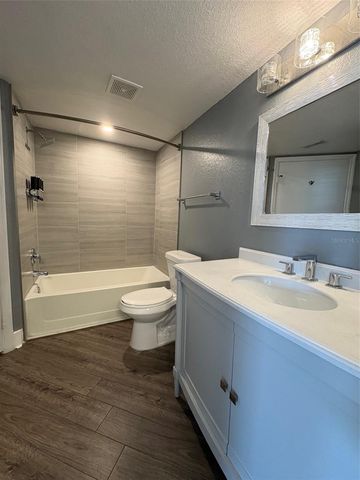 2203 KEY WEST COURT 422, Kissimmee, FL 34741