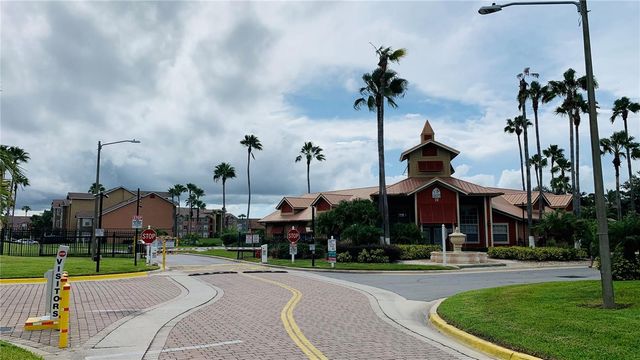 2203 KEY WEST COURT 422, Kissimmee, FL 34741