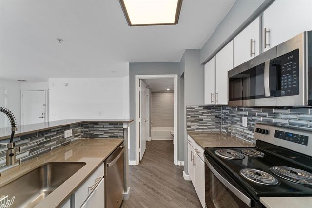 2203 KEY WEST COURT 422, Kissimmee, FL 34741