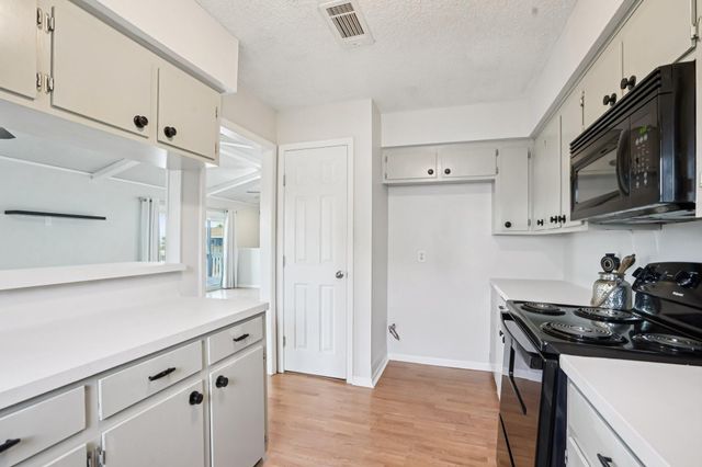 110 Mariner Road, Freeport, TX 77541