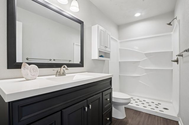 110 Mariner Road, Freeport, TX 77541