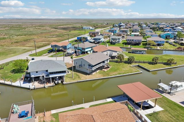 110 Mariner Road, Freeport, TX 77541