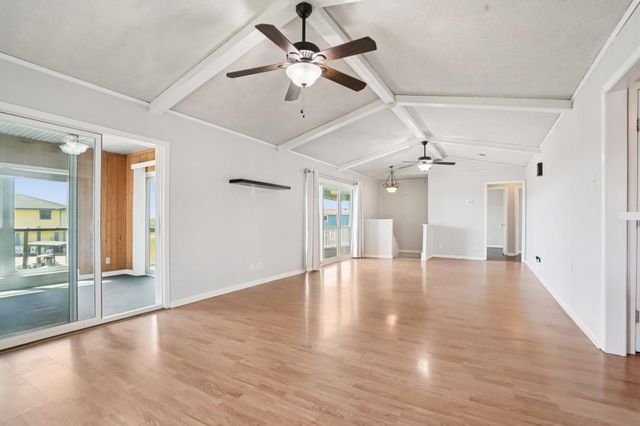 110 Mariner Road, Freeport, TX 77541