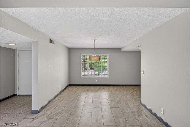 2795 San Martin Court, Las Vegas, NV 89121