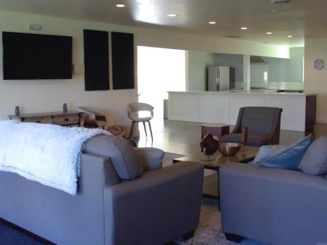 211 N Citrus 113, Escondido, CA 92027