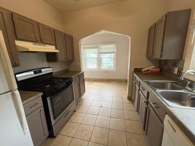 3306 Humboldt Avenue N, Minneapolis, MN 55412