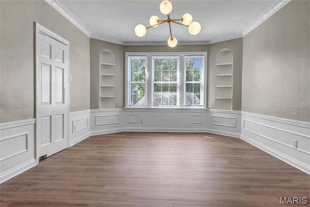 7536 Oxford Drive 3, St Louis, MO 63105