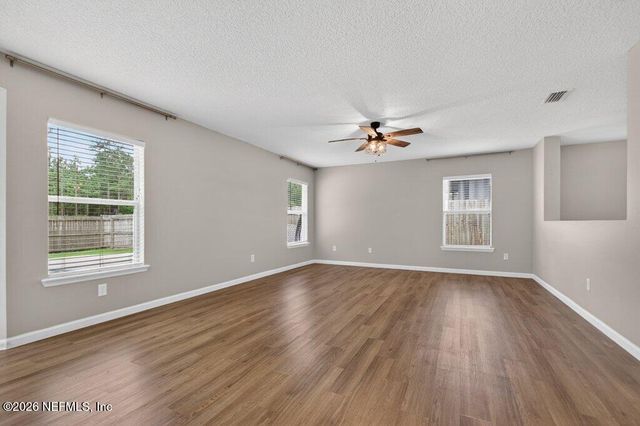 77137 COBBLESTONE Drive, Yulee, FL 32097