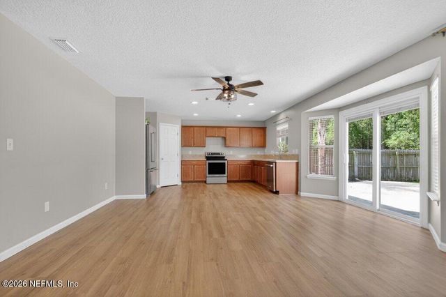 77137 COBBLESTONE Drive, Yulee, FL 32097