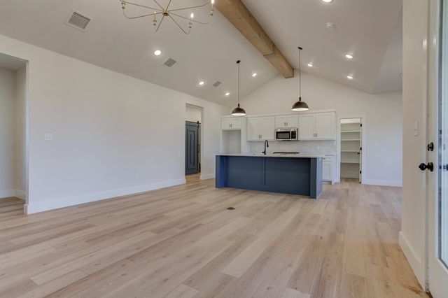 6913 13th Street, Lubbock, TX 79416