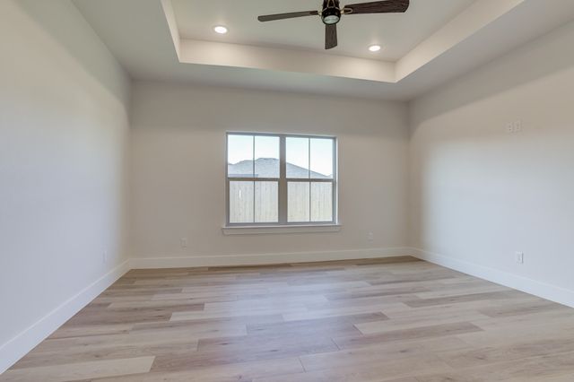 6913 13th Street, Lubbock, TX 79416
