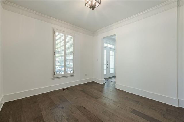 829 Valley Drive, Canton, GA 30114