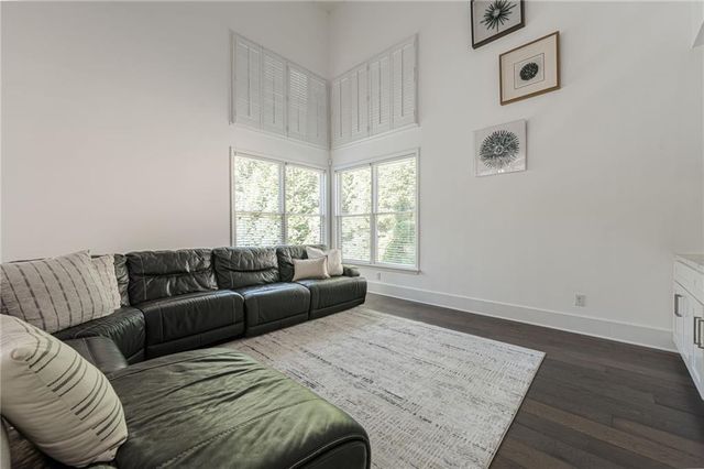 829 Valley Drive, Canton, GA 30114