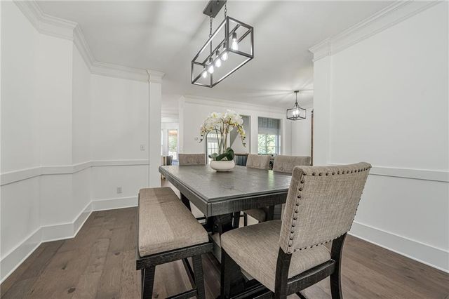 829 Valley Drive, Canton, GA 30114