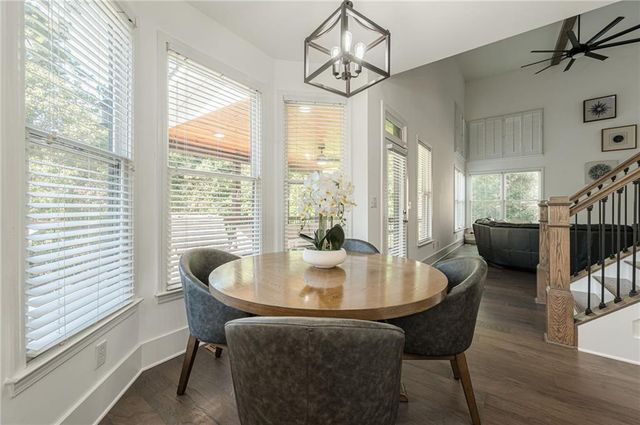 829 Valley Drive, Canton, GA 30114